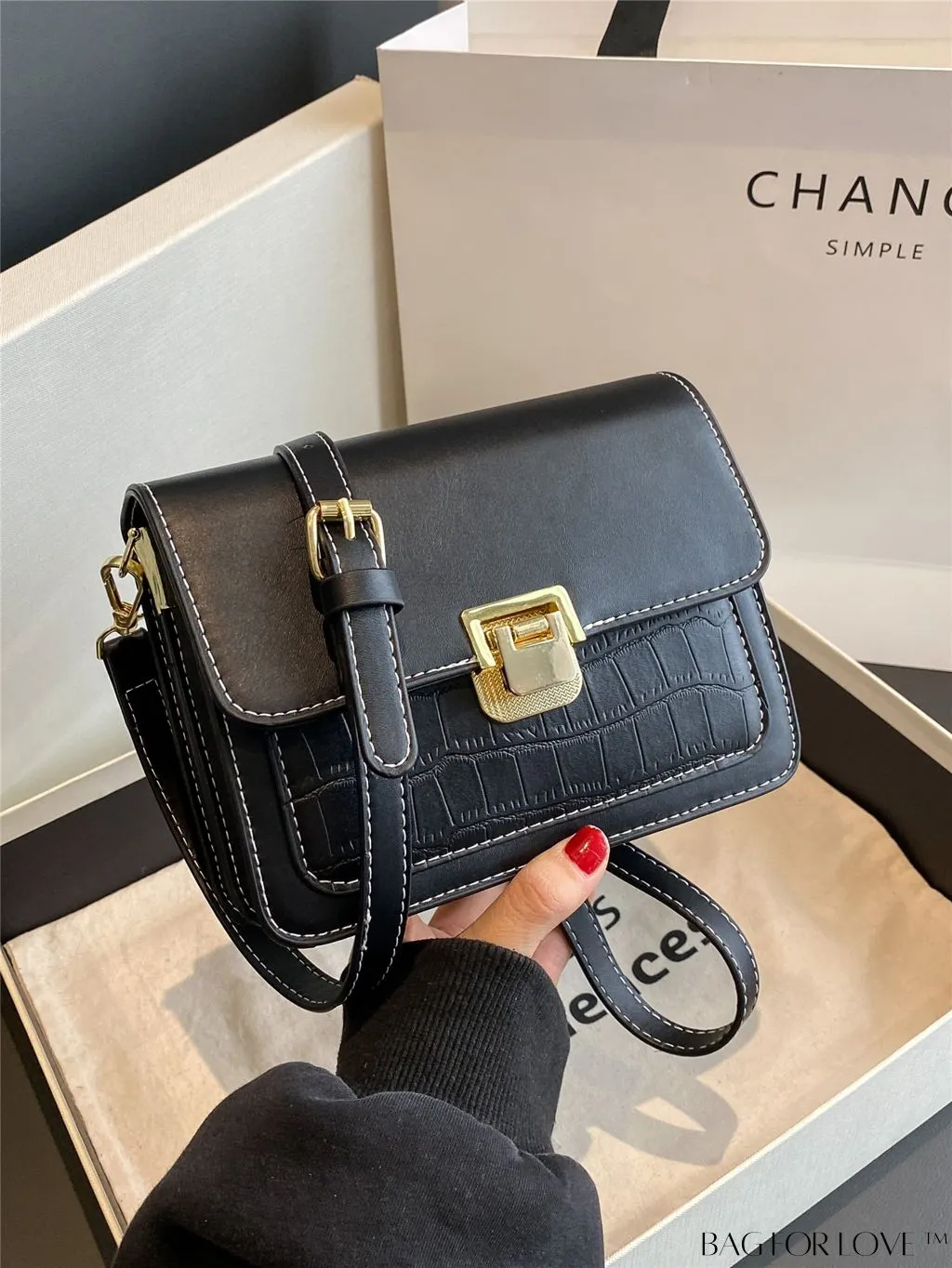 BagForLove - Stylish Mini Crocodile Embossed Crossbody Bag - A Versatile Fashion Accessory