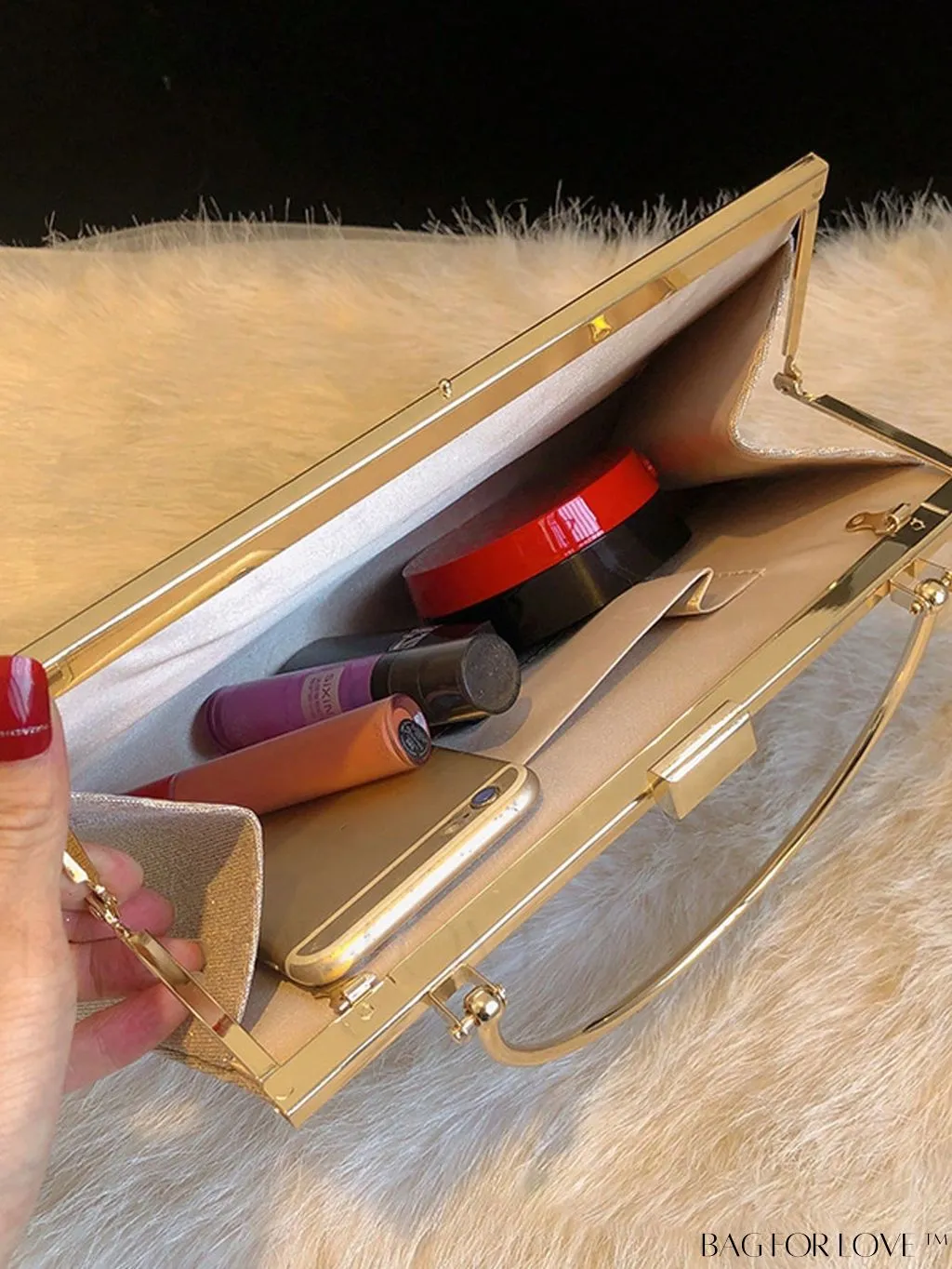 BagForLove - Stylish Pleated Glitter Square Bag for an Alluring Look