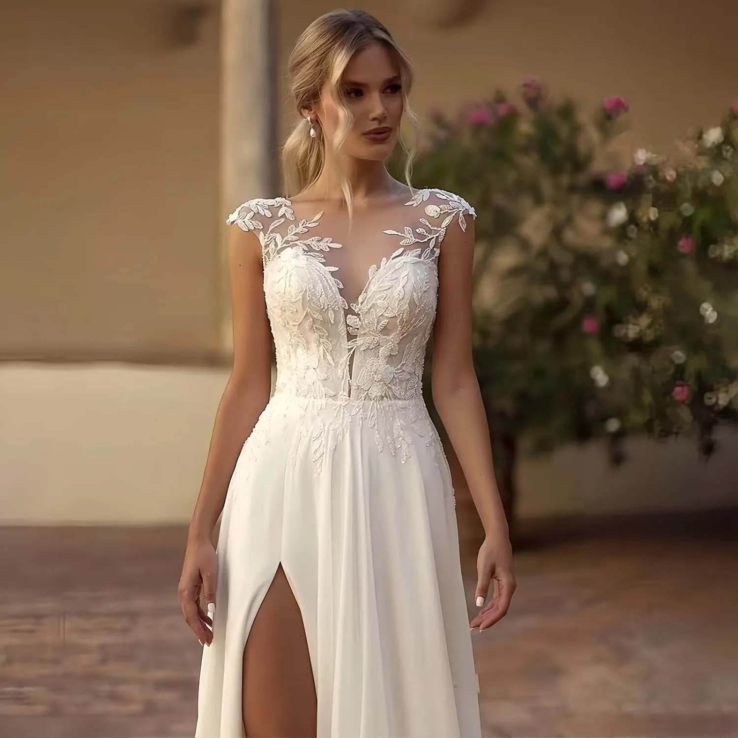 Chiffon Wedding Dresses for Bride 2025 Lace Applique Plus Size Sleeveless A-Line Long Bridal Gowns with Slit