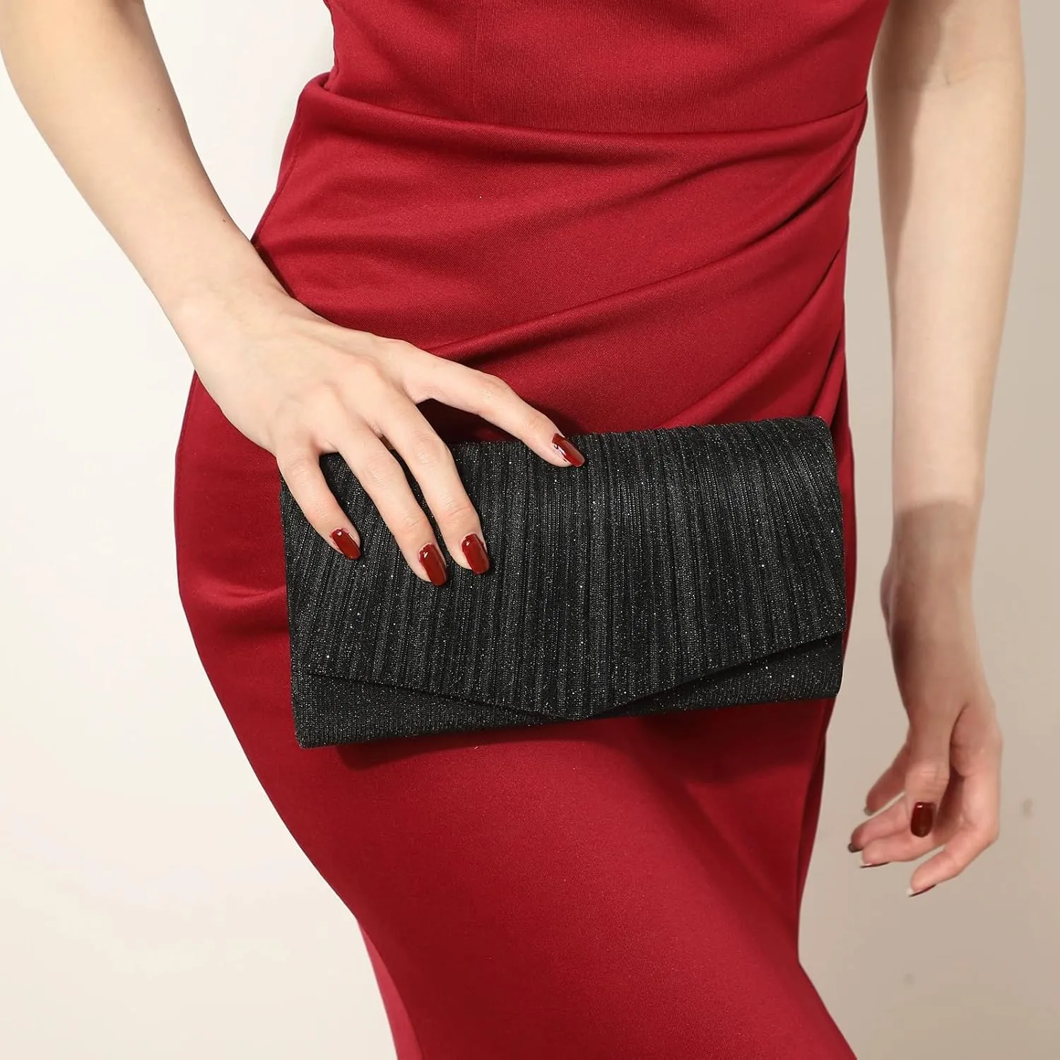 Clutch Purses for Women, Glitter Evening Bag with Chain Strap, Formal Pleated Design for Wedding, Cocktail, Party