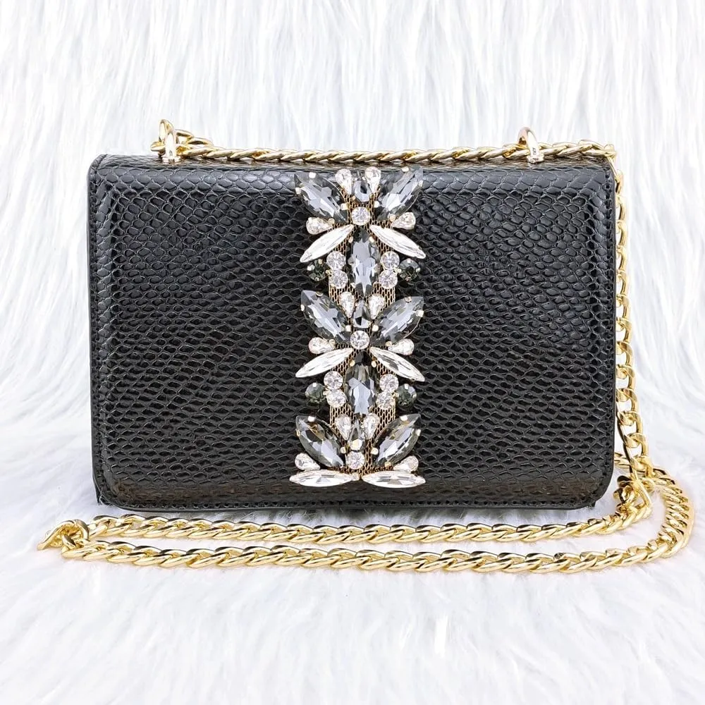 Embossed Varnish with Large Diamonds adorns Classic Noble Women's Shoes and Bag Sets(42)