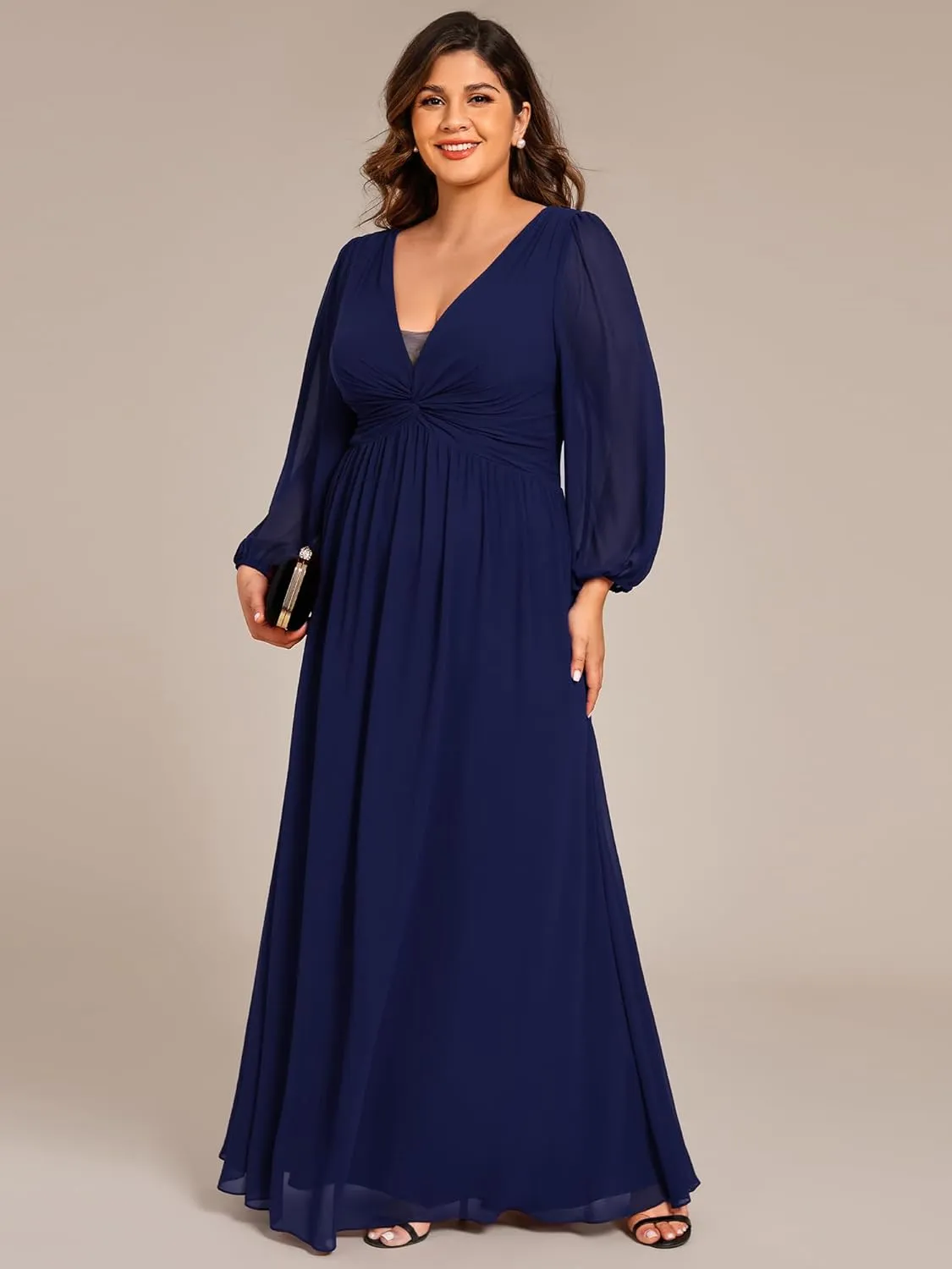Ever-Pretty Plus Women's V Neck Long Sleeves A Line Pleated Chiffon Plus Size Maxi Formal Evening Dresses 02235-DA