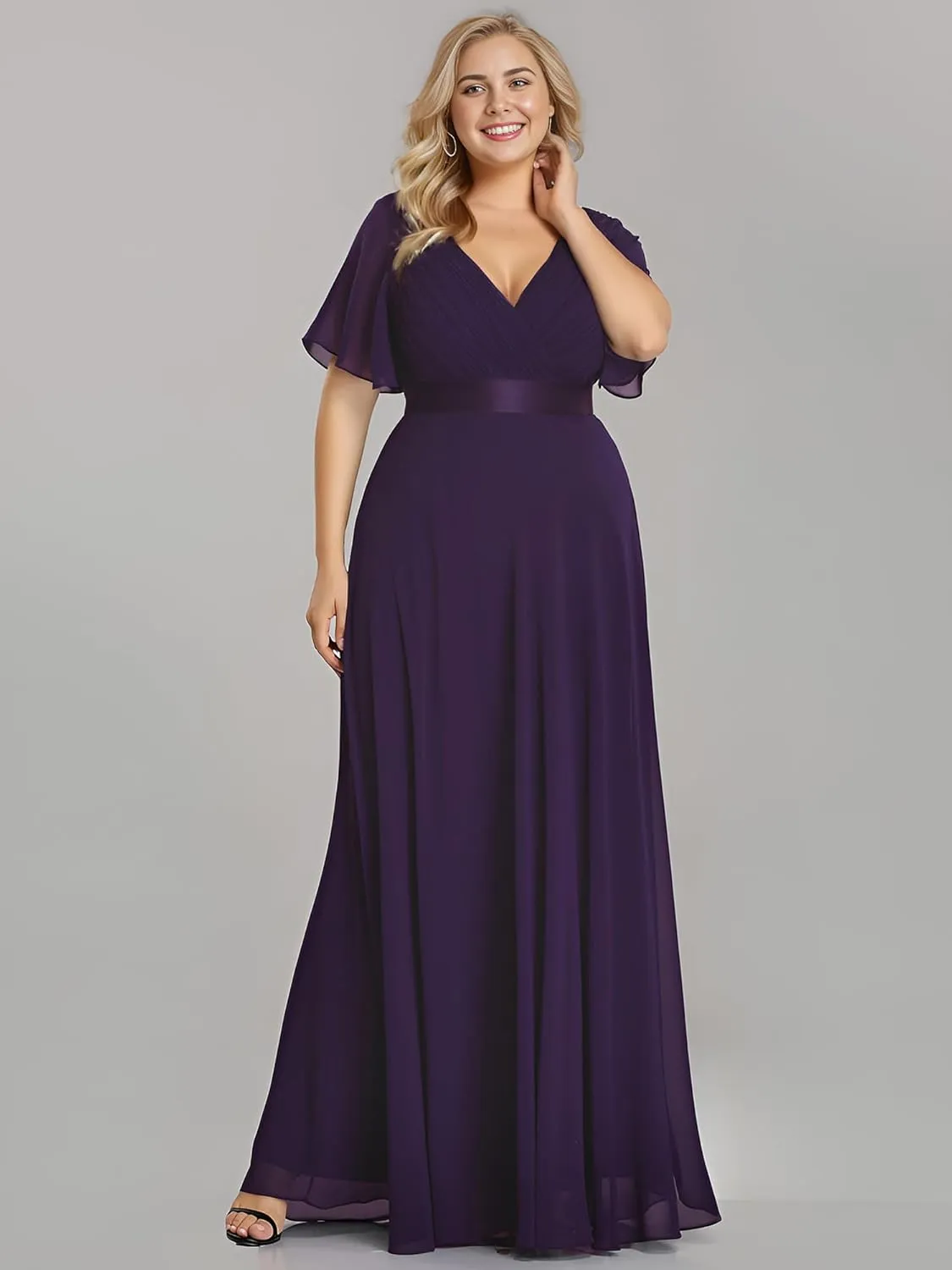 Ever-Pretty Plus Women's V Neck Mother of The Bride Dress Chiffon A Line Maxi Plus Size Evening Dress with Sleeves 09890-DAPH