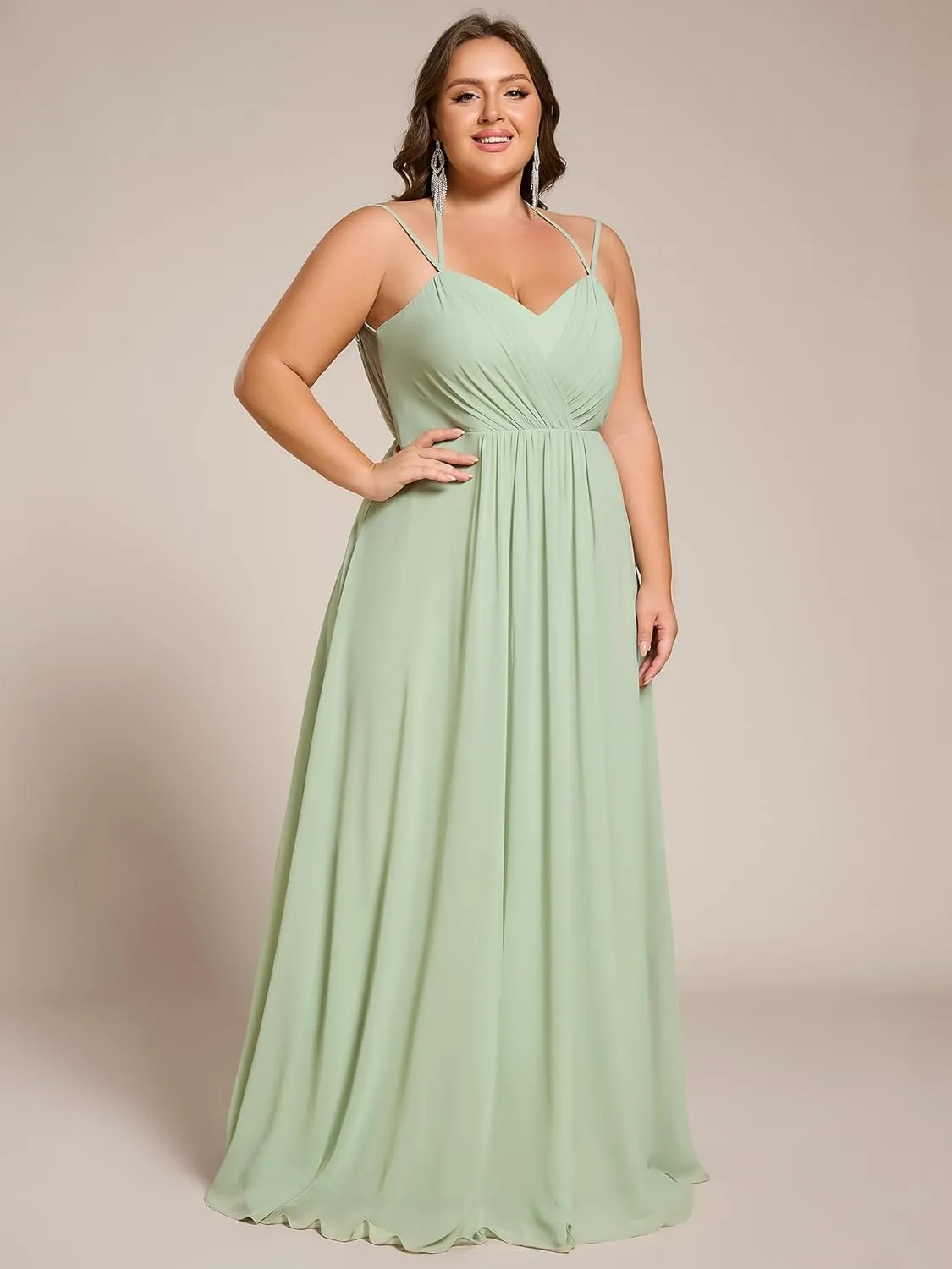 Ever-Pretty Women's Pleated Backless Applique V Neck A Line Chiffon Sleeveless Plus Size Bridesmaid Dresses 01692-DA