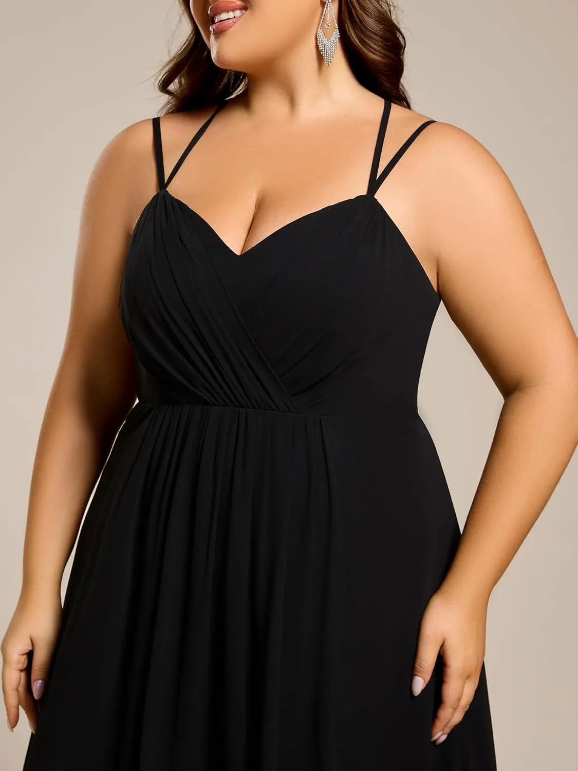 Ever-Pretty Women's Pleated Backless Applique V Neck A Line Chiffon Sleeveless Plus Size Bridesmaid Dresses 01692-DA