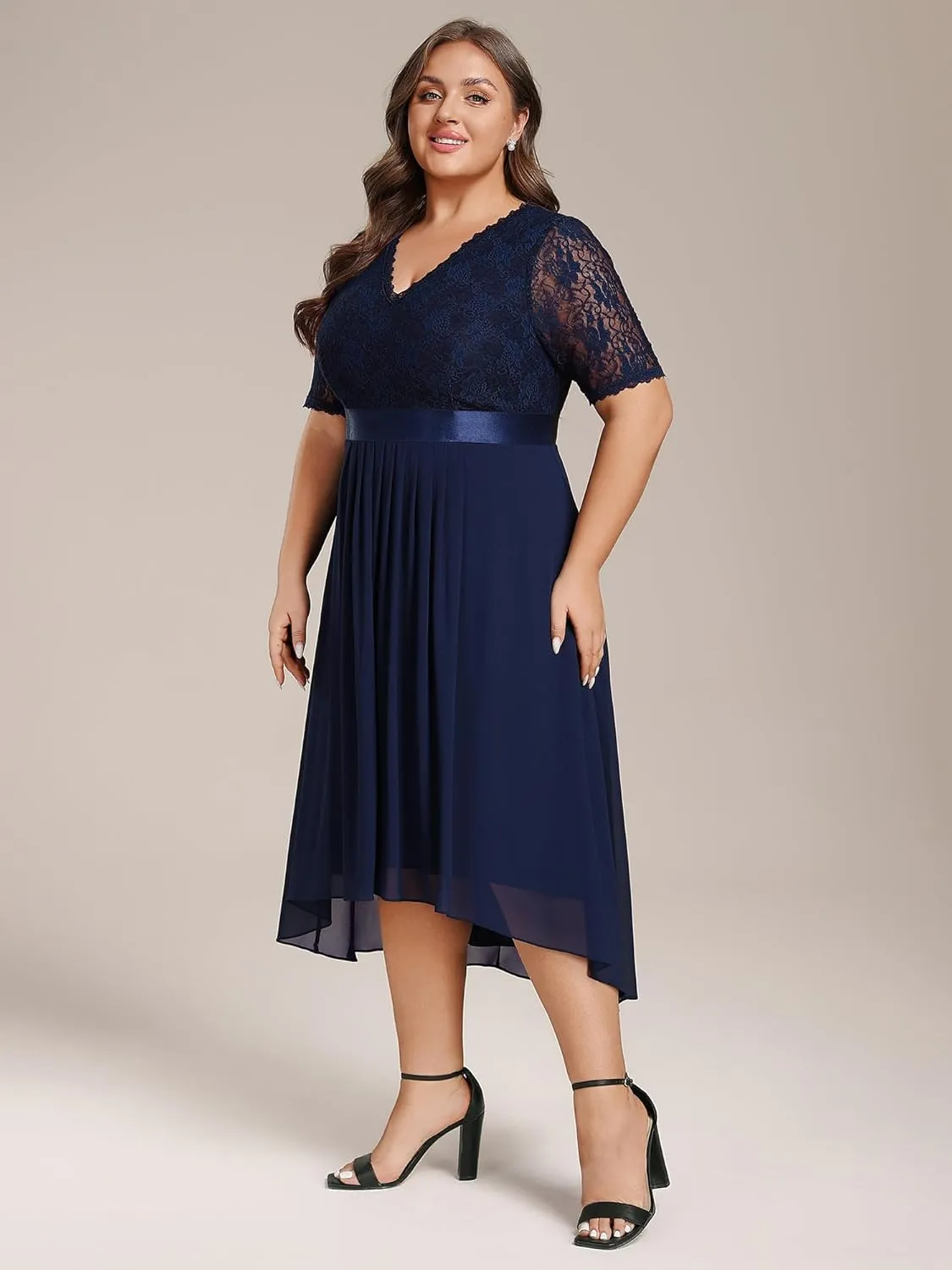 Ever-Pretty Women's V Neck Pleated A Line Lace Chiffon Half Sleeves Midi Plus Size Cocktail Wedding Guest Dresses