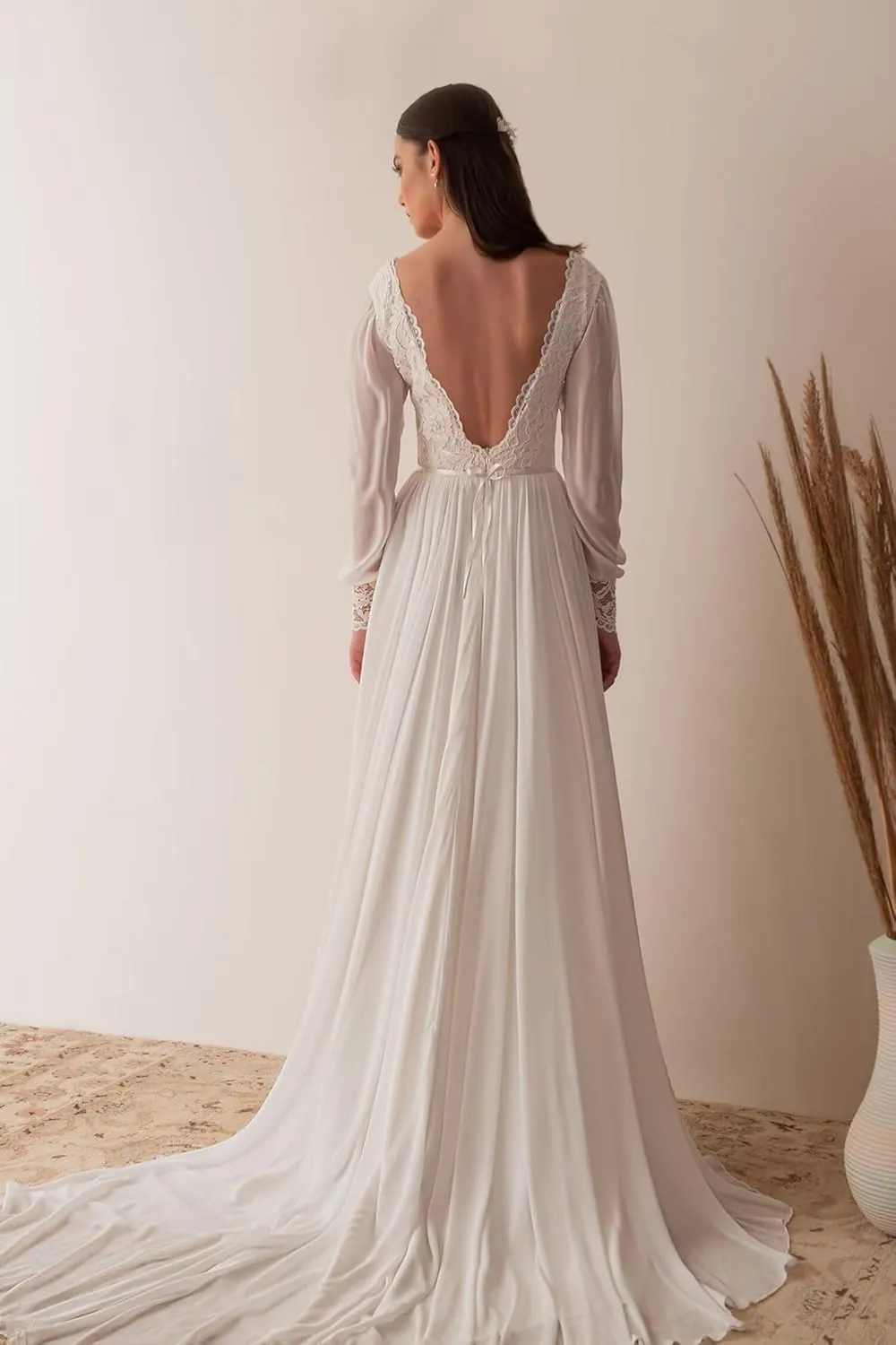 Fair Lady Wedding Dresses for Bride 2025 V Neck Beaded Straps Lace Appliques Bridal Gown for Women