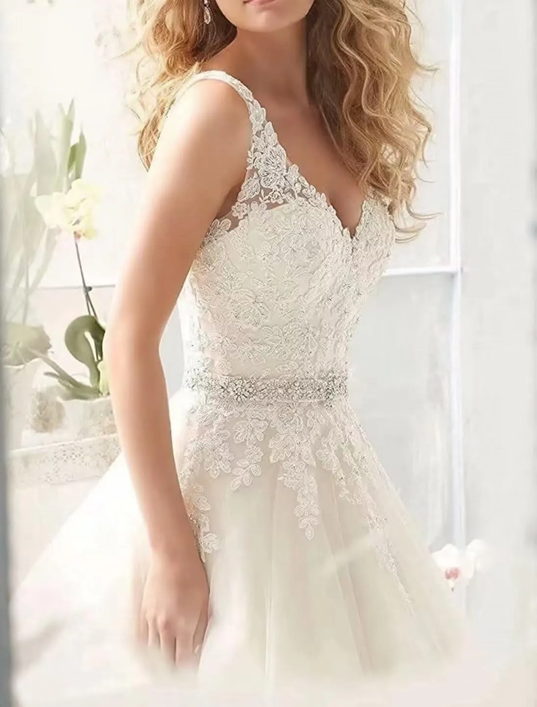 Fair Lady Wedding Dresses for Bride 2025 V Neck Beaded Straps Lace Appliques Bridal Gown for Women