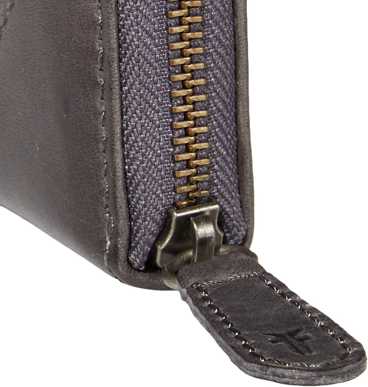 FRYE Women's Melissa Zip Wallet