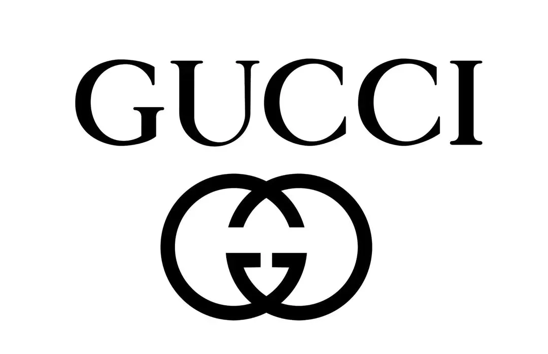 GUCCI GG "LOVE BRITT" HEART NECKLACE