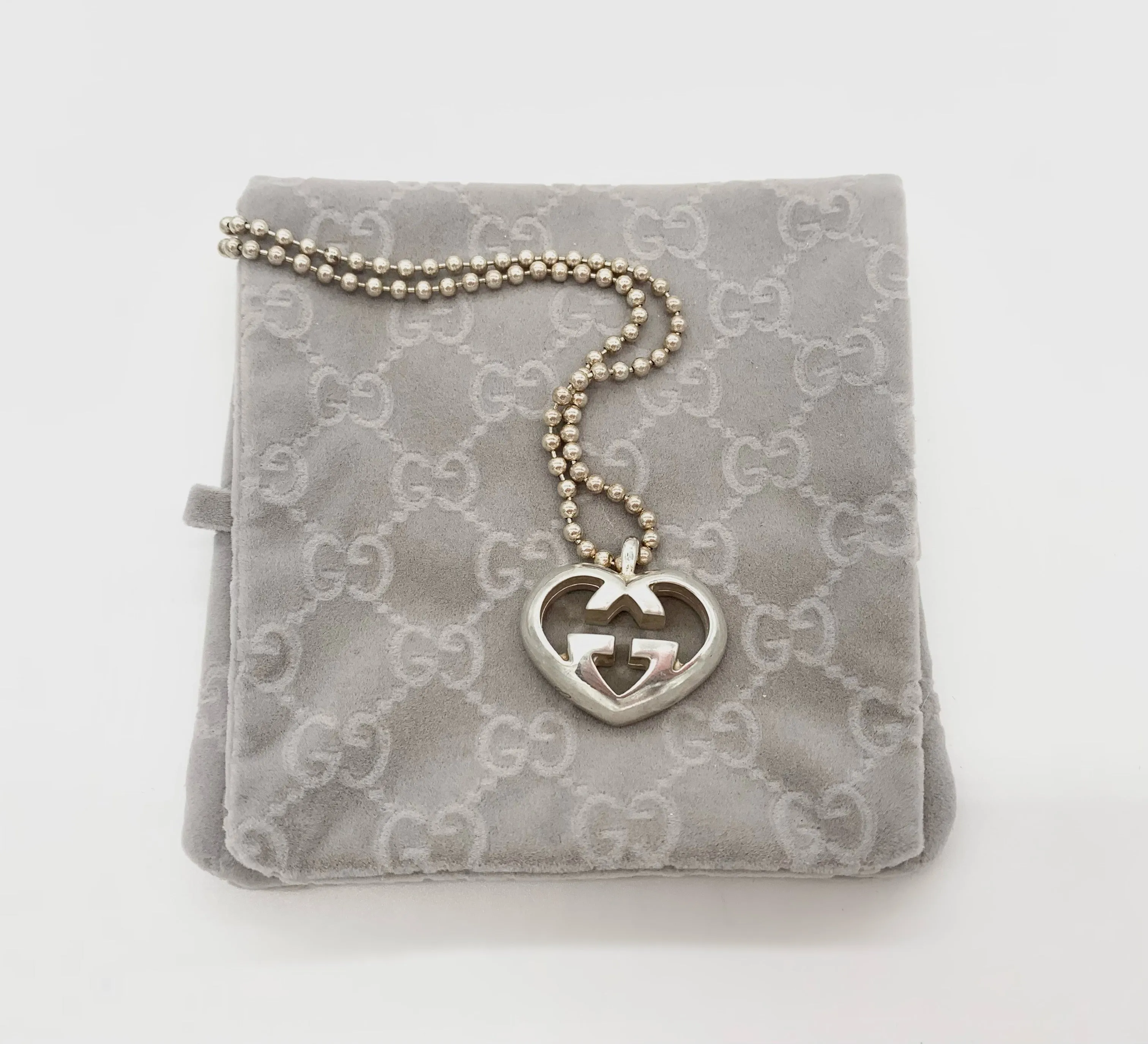 GUCCI GG "LOVE BRITT" HEART NECKLACE