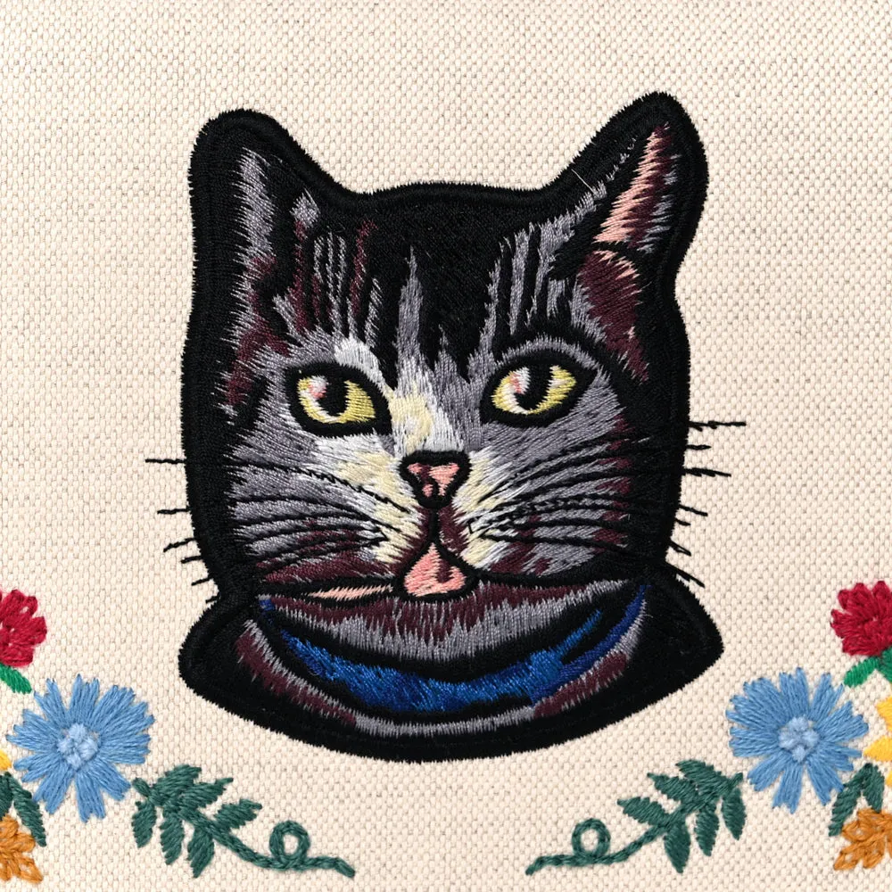 Gucci Linea Ricami Floral Cat Embroidered Shoulder Bag