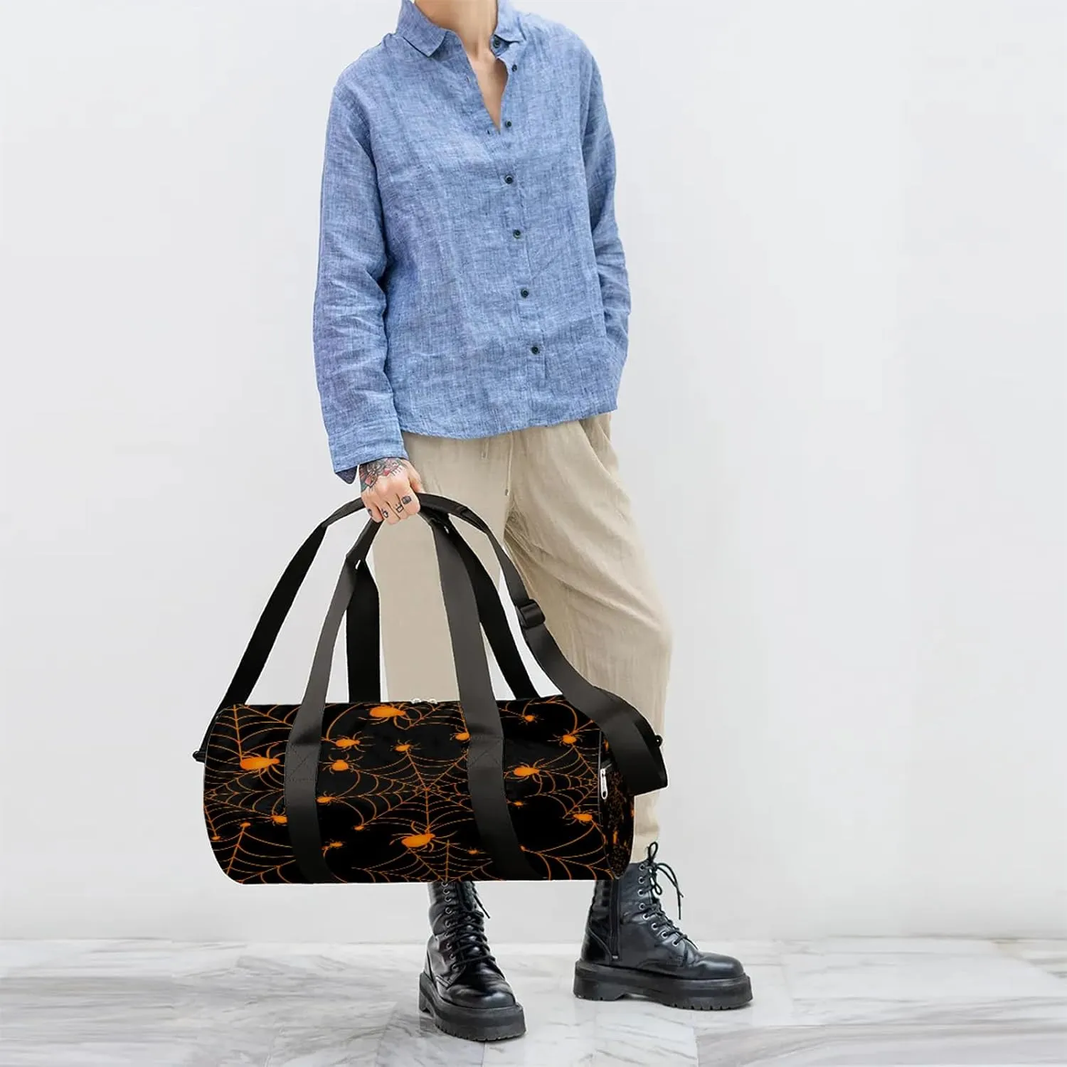 Halloween Spiders Web Sports Gym Bag for Men Women Lightweight Travel Duffle Bag with Shoulder Strap Waterproof Carry On Weekender Overnight Bag for Travel Sports Gym