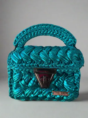 Isla metallic blue premium yarn