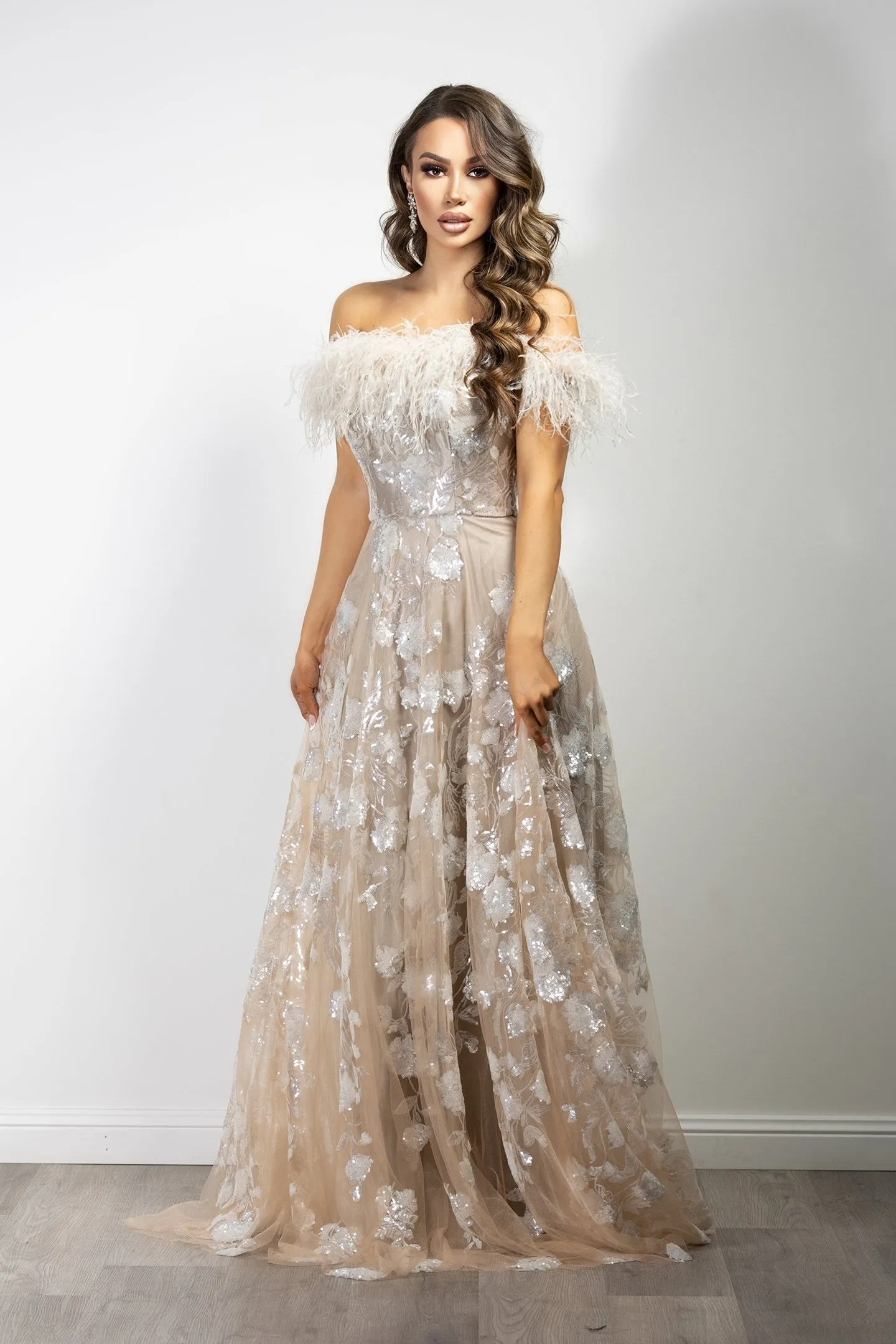 Jardin Gown- Champagne.