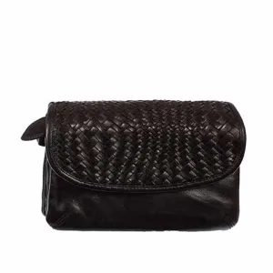 Leather Handbag B374