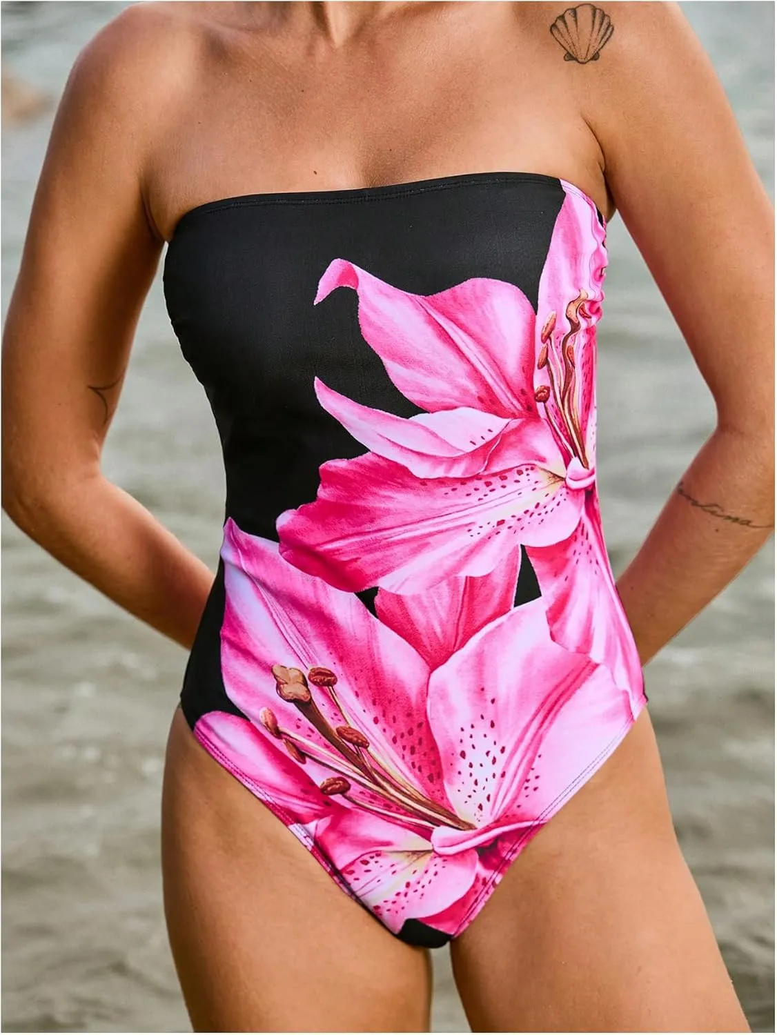 Milumia Women's Floral Print Monokini Swimsuits One Piece StraplessCheeky Bathing Suit
