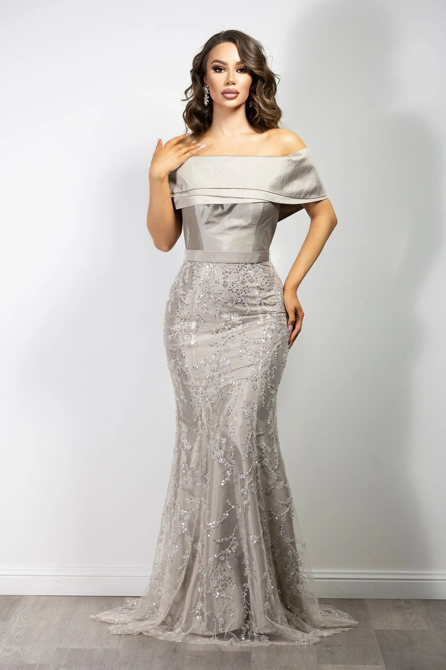 Opulence Gown- Champagne.