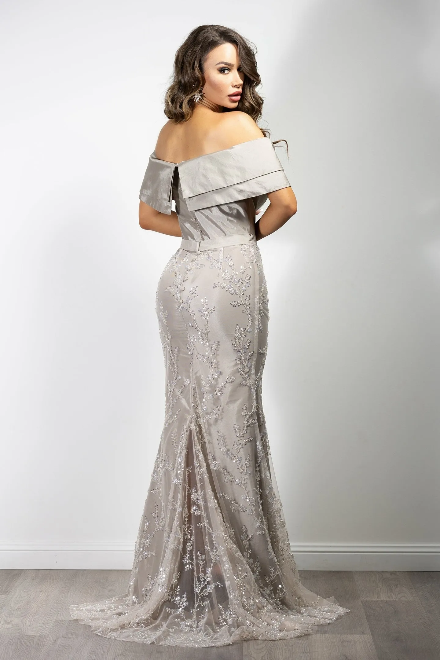 Opulence Gown- Champagne.