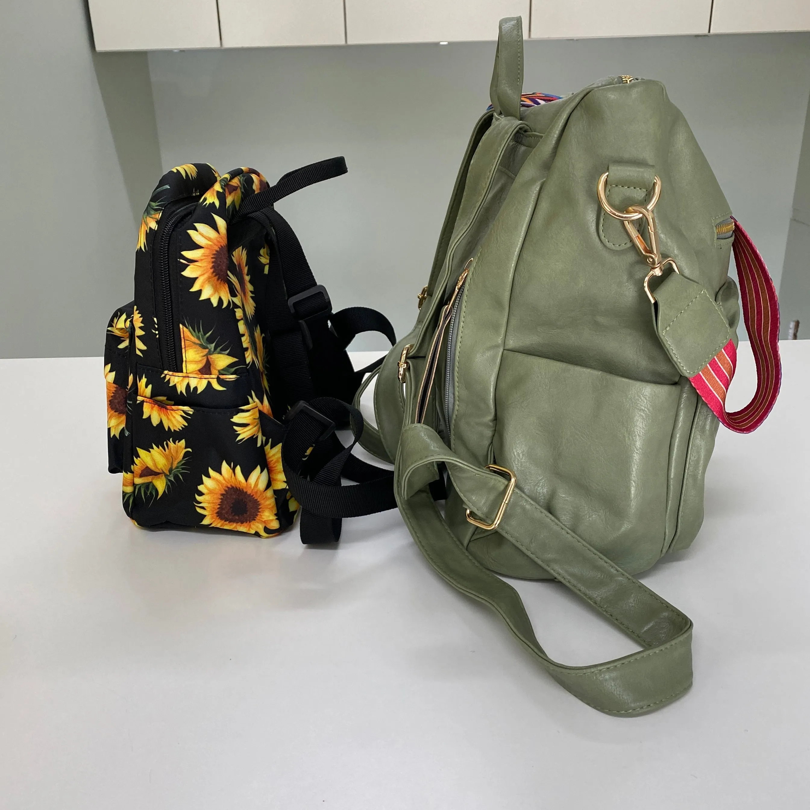 Pouch & Mini Backpack Set - Daisy Gingham