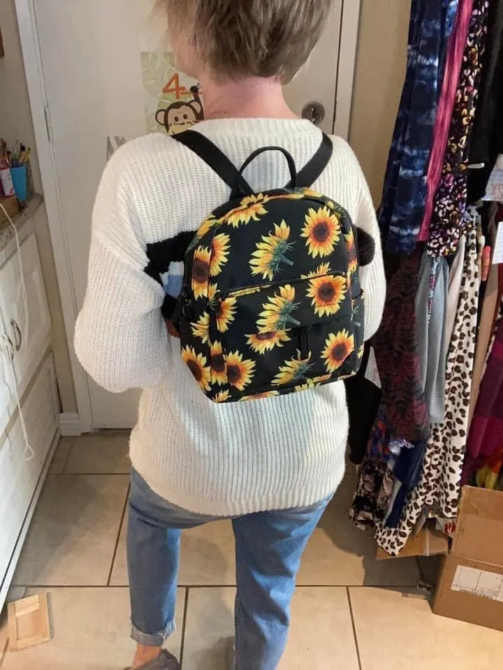 Pouch & Mini Backpack Set - Daisy Gingham