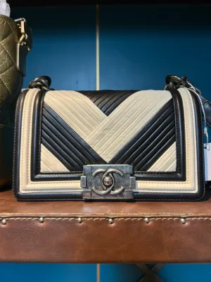Preloved Chanel Boy Bag Black & Beige Leather Shoulder Bag