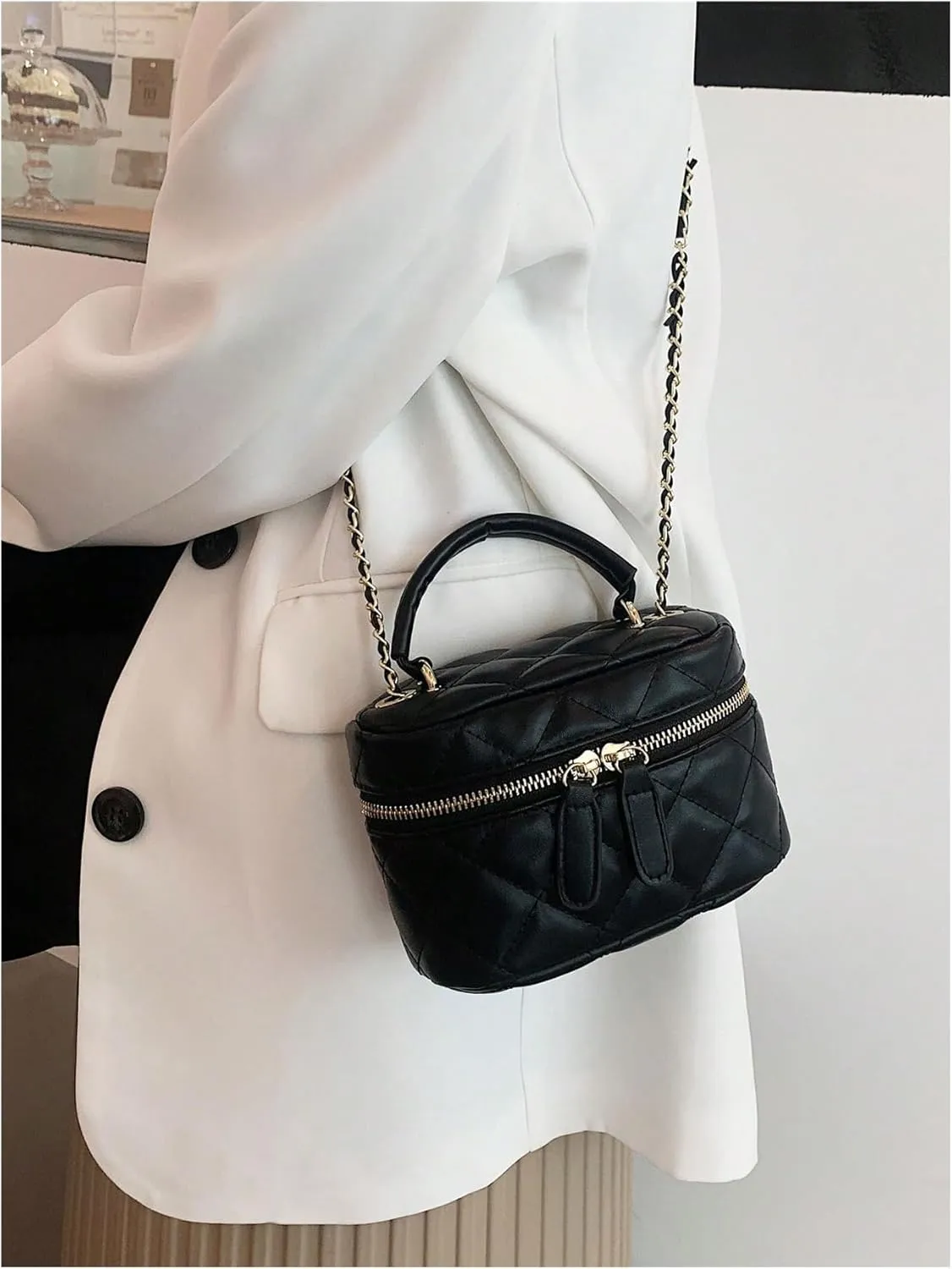 QWINEE Women's Silver Top Handle Crossbody Bag Small Crocodile Embossed Satchel Bag Mini Bucket Handbag