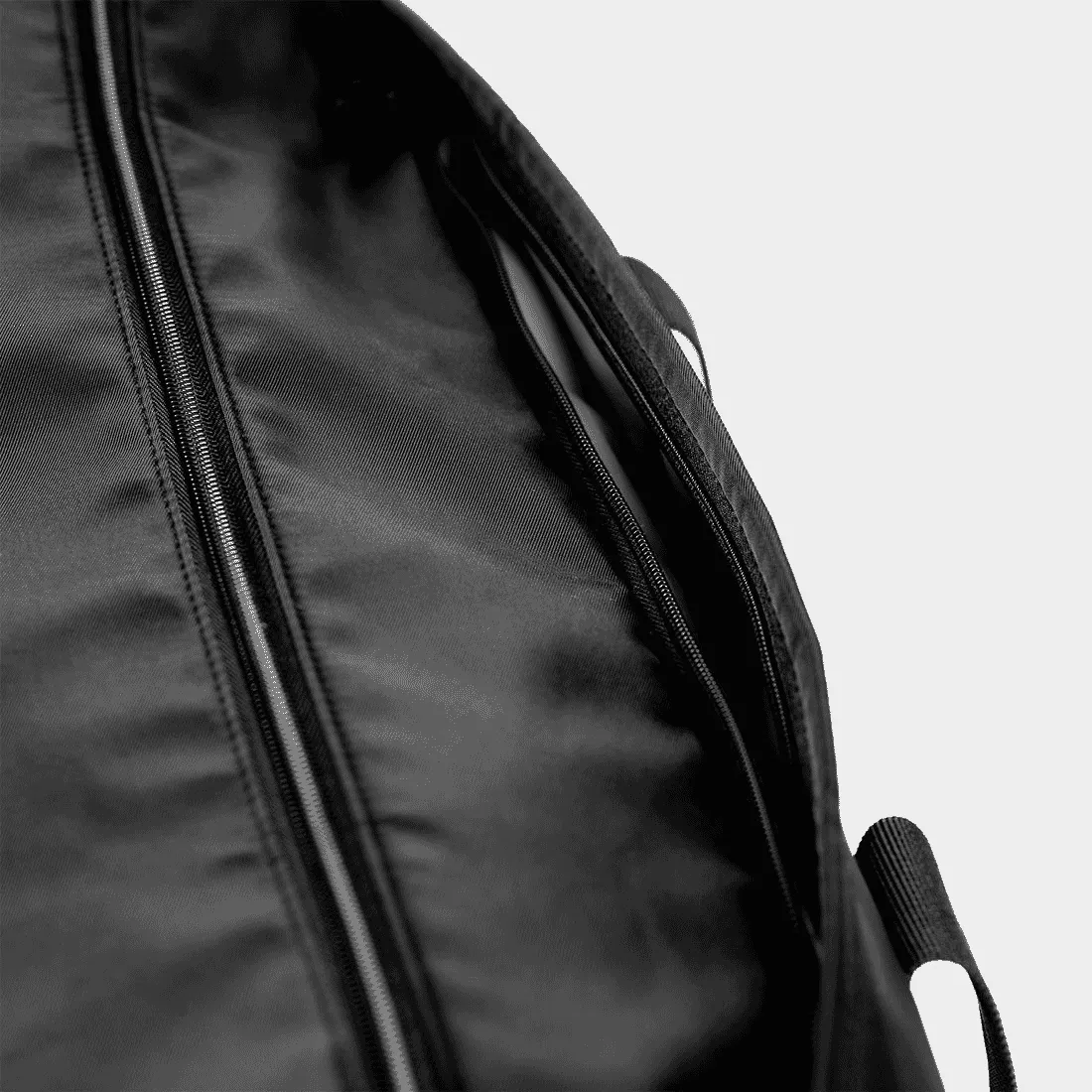 SQUATWOLF Core Holdall Small