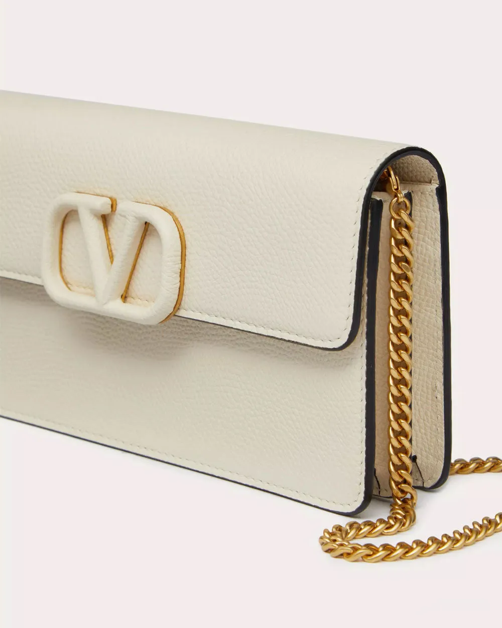 VLogo Signature Grainy Calfskin Wallet With Chain in Light Ivory