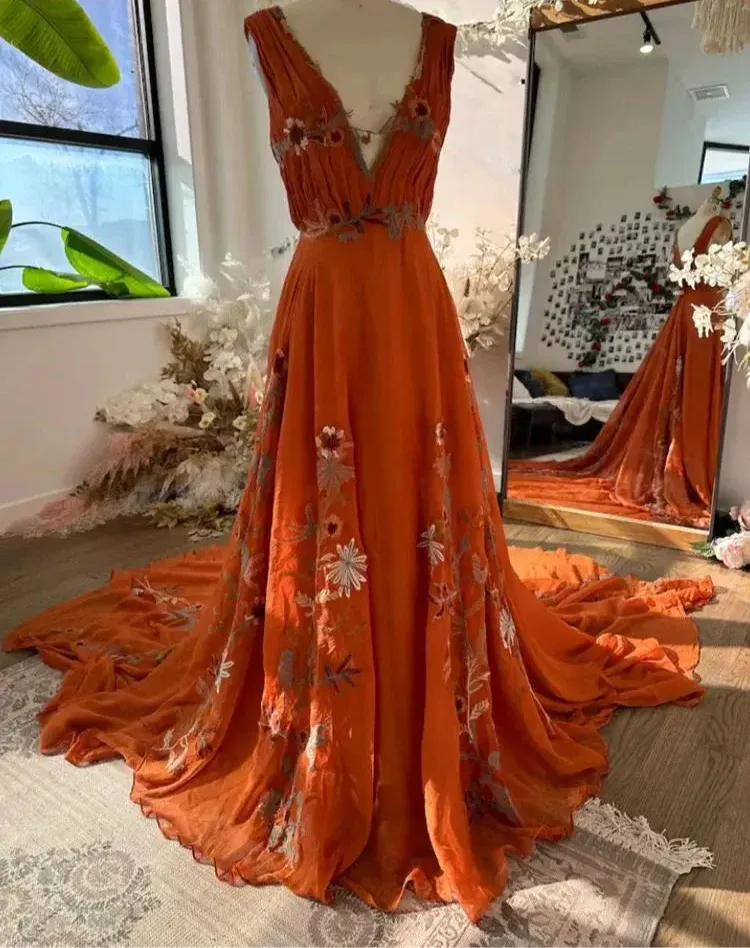 VougeVamp BOHO Orange Chiffon Evening Dress - Sleeveless V-Neck Long Train A-Line Party Gown