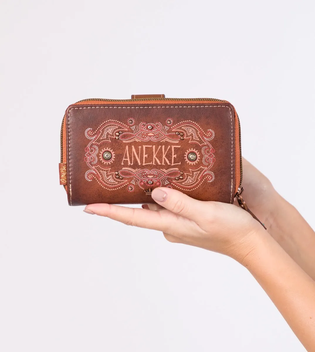 Western medium-size hard case wallet