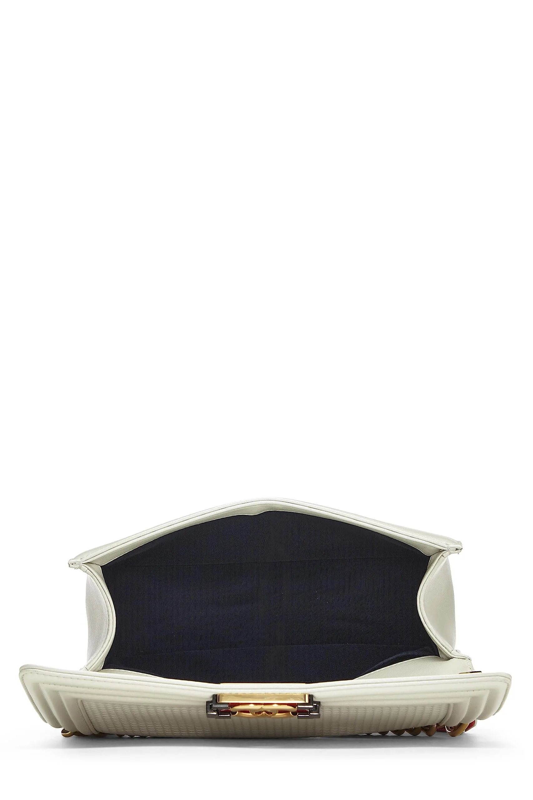White Embossed Boy Cube Chanel, Refined Client-focused service White Medium,  Bag Leather