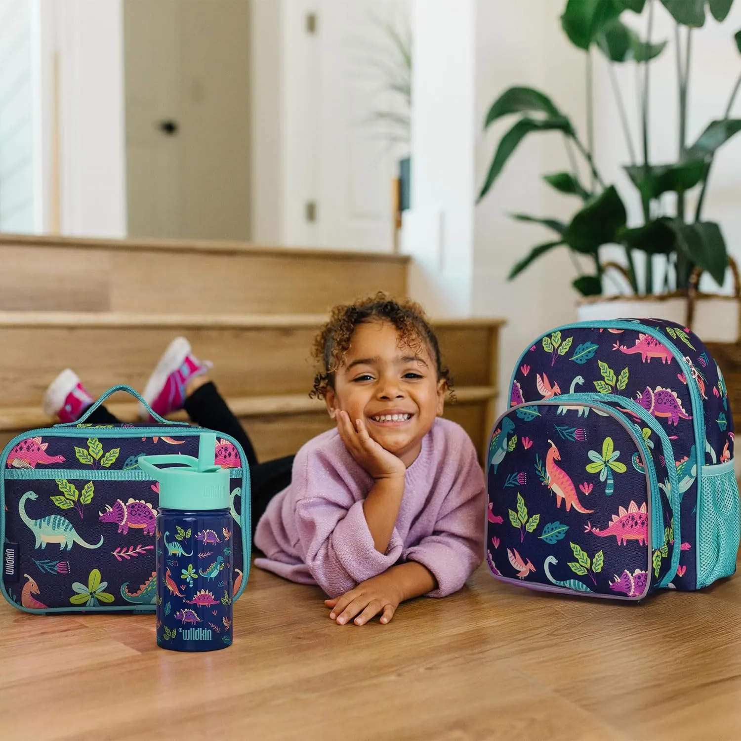 Wildkin 12-inch Kids Backpack – Padded, Adjustable, Ideal for Daycare & Travel (Darling Dinosaurs)