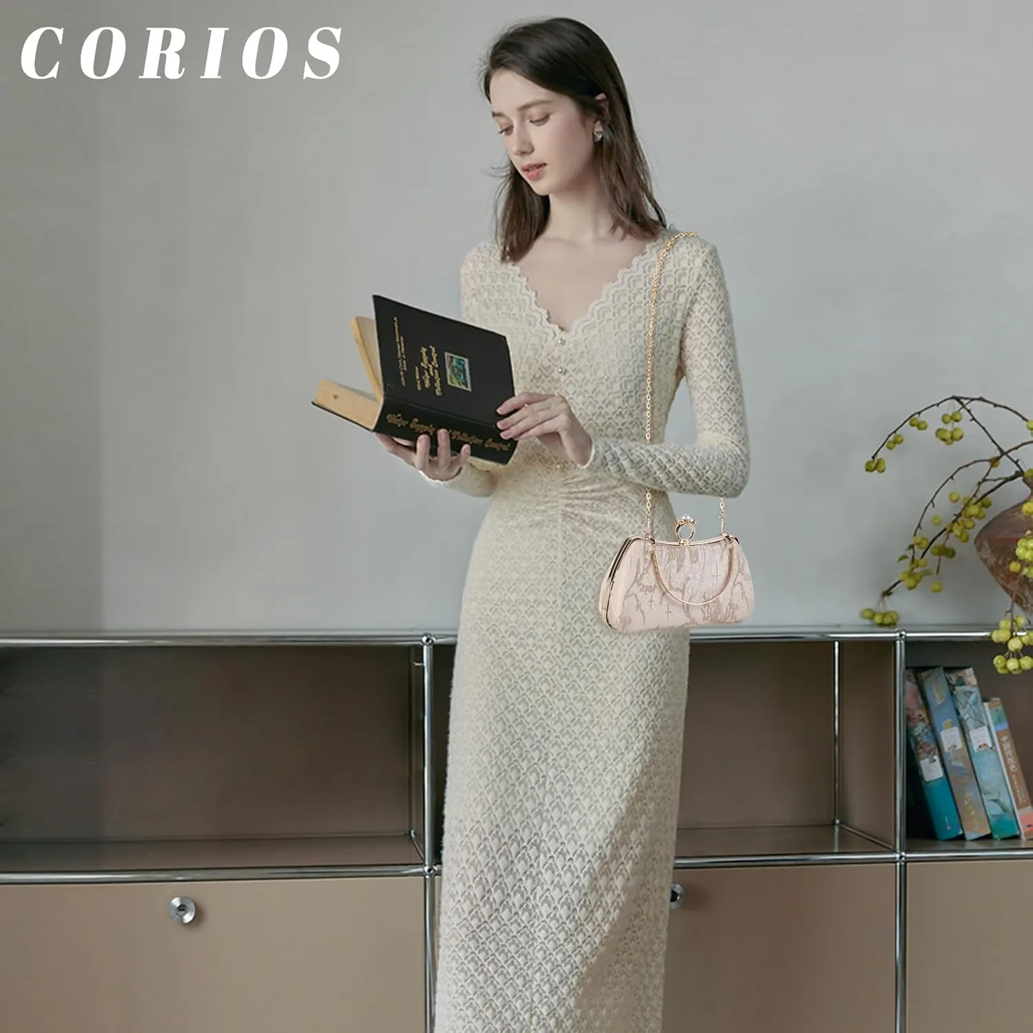 Women Evening Bag Pearl Clutch Bag Bridal Wedding Purse Beaded Handbag Shoulder Bag Elegant Crossbody Bag