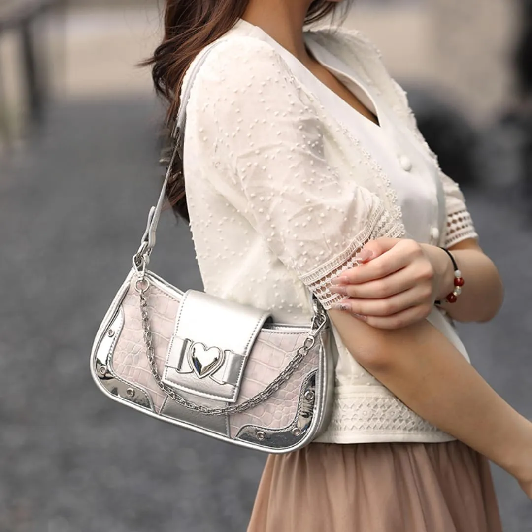Y2k Shoulder Bag for Women Stylish Heart Design Bag Sweet Punk Crossbody Bag Underarm Purse with Chain Strap